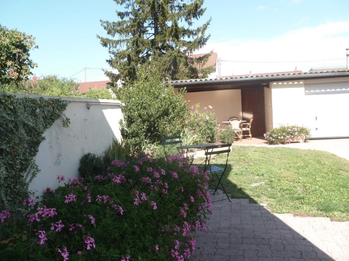 L'Escale Dijonnaise Villa Екстериор снимка